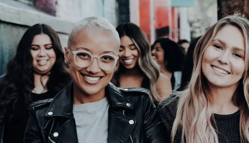 Taxiservice Halmstad grupper stortaxi 8 personer Halmstad